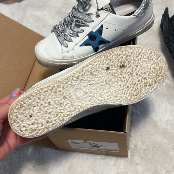 Rare Golden Goose May White with Silver Glitter & Blue Pony Hair Star - Picture 9 of 17